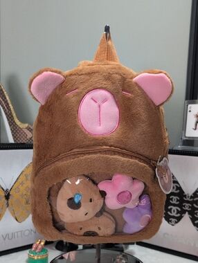 Capybara Plush Backpack With 4 Baby Plush In Belly - NEW!